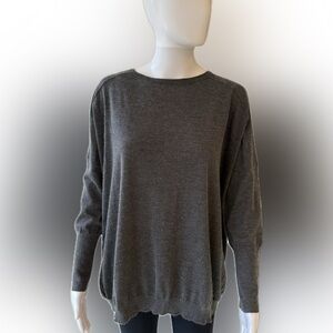 Brunello Cucinelli   
Cashmere Bateau Neckline Top